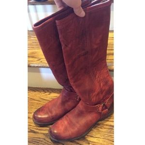 Size 10 Frye boots.
